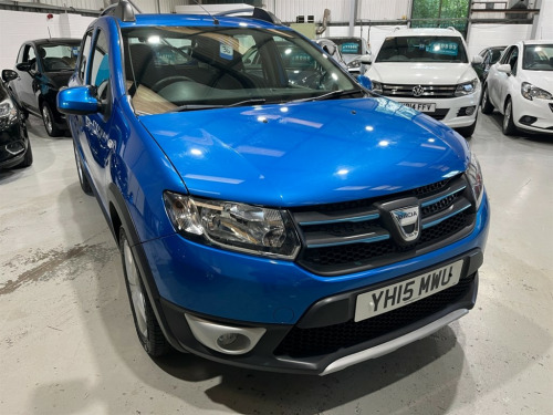 Dacia Sandero Stepway  TCe Laureate