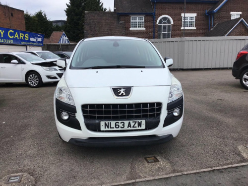 Peugeot 3008 Crossover  1.6 HDi Active Euro 5 5dr