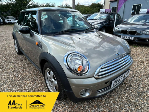 MINI Hatch  1.6 COOPER 3d 118 BHP