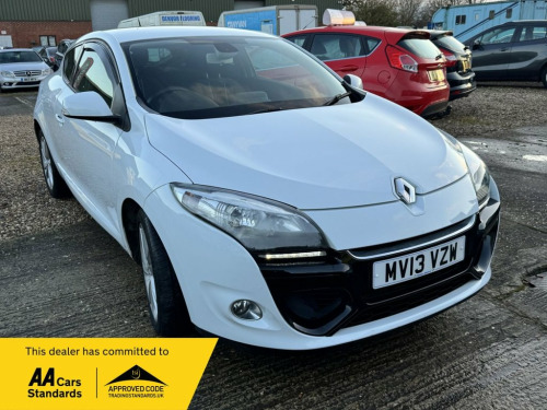 Renault Megane  1.5 dCi Dynamique TomTom Coupe 3dr Diesel Manual E