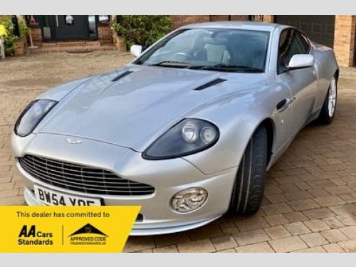 Aston Martin Vanquish  5.9 S Coupe 2dr Petrol Automatic (448 g/km, 520 bh