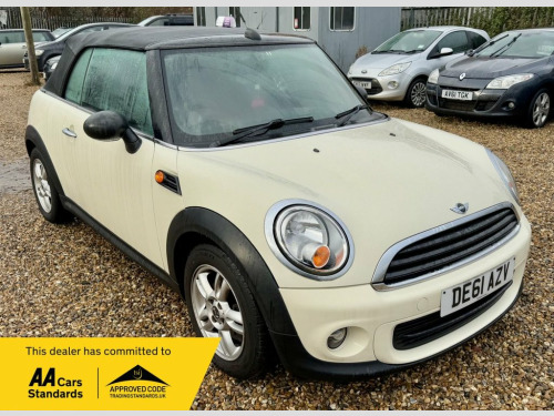 MINI Convertible  1.6 One Convertible 2dr Petrol Manual Euro 5 (98 p