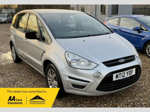 Ford S-MAX  1.6T EcoBoost Zetec MPV 5dr Petrol Manual Euro 5 (