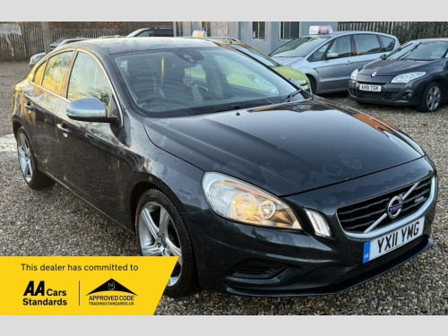 Volvo S60  1.6 T3 R-Design Saloon 4dr Petrol Manual Euro 5 (s