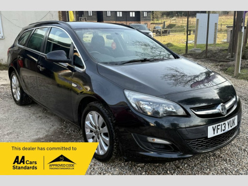 Vauxhall Astra  1.7 CDTi ecoFLEX Tech Line Sports Tourer 5dr Diese