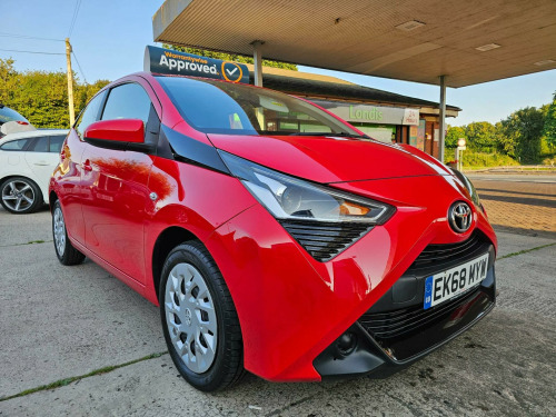 Toyota AYGO  1.0 VVT-i x-play Euro 6 5dr