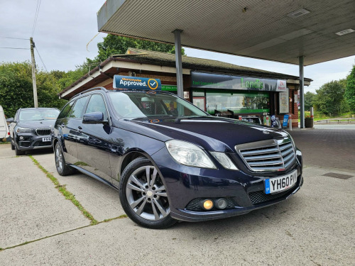 Mercedes-Benz E-Class E220 2.1 E220 CDI BlueEfficiency SE Tiptronic Euro 5 5dr