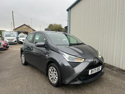 Toyota AYGO  1.0 VVT-i X-Play TSS 5dr