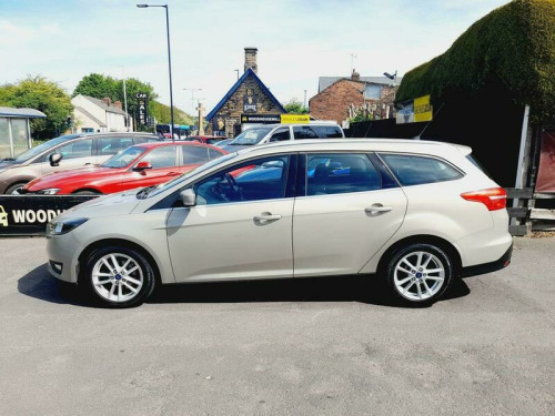 Ford Focus  1.6 Zetec Powershift Euro 6 5dr