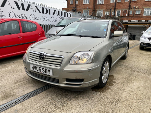 Toyota Avensis  T2 VVT-I 5-Door