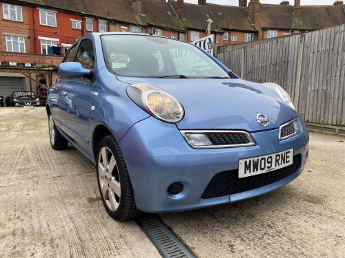 Nissan Micra  TEKNA 5-Door