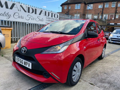 Toyota AYGO  1.0 VVT-i x Hatchback 5dr Petrol Manual Euro 5 Euro 5 (68 ps)