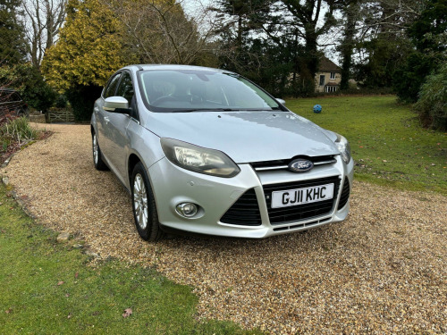 Ford Focus  1.6 Titanium Euro 5 5dr