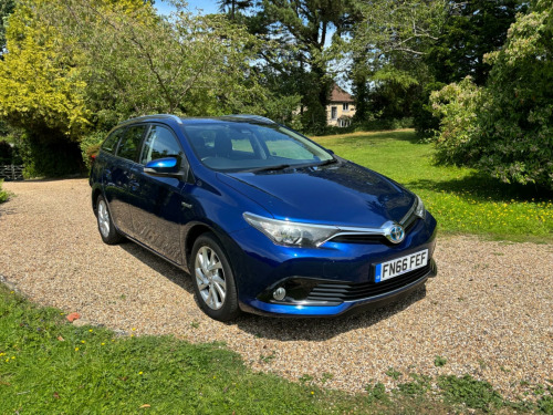 Toyota Auris  1.8 VVT-h Business Edition Touring Sports CVT Euro 6 (s/s) 5dr (Safety Sens