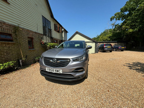 Vauxhall Grandland X  1.2 Turbo SE Auto Euro 6 (s/s) 5dr