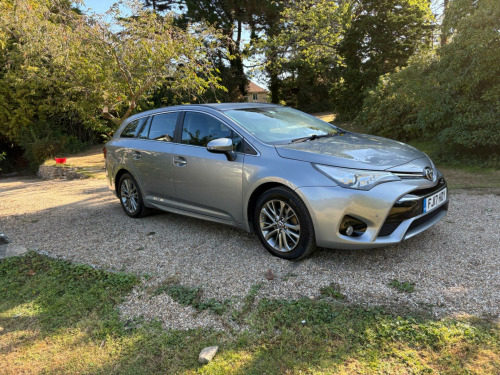 Toyota Avensis  1.6 D-4D Business Edition Touring Sports Euro 6 (s/s) 5dr