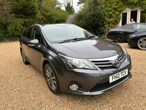 Toyota Avensis  1.8 V-Matic TR Tourer Multidrive S Euro 5 5dr