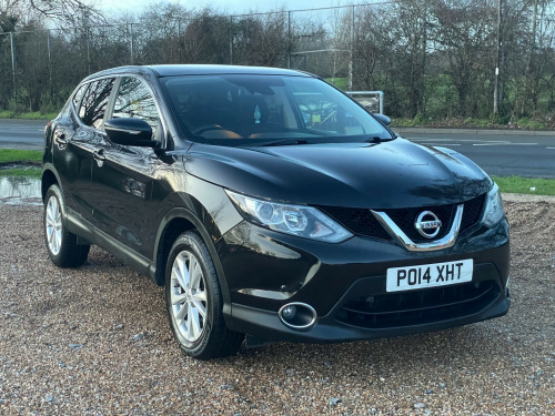 Nissan Qashqai  Nissan Qashqai Acenta Premium (2014) 1.2 DIG-T Acenta Premium SUV 5dr Petro