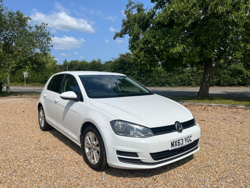 Volkswagen Golf  1.6 TDI BlueMotion Tech SE Hatchback 5dr Diesel Manual Euro 5 (s/s) (105 ps