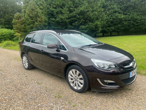 Vauxhall Astra  1.6 16V Elite Sports Tourer Euro 5 5dr