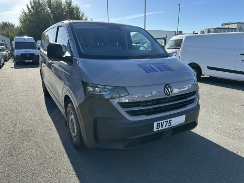 Volkswagen Transporter  2.0 TDI T32 Commerce Panel Van 5dr Diesel Auto FWD LWB Euro 6 (s/s) (150 ps