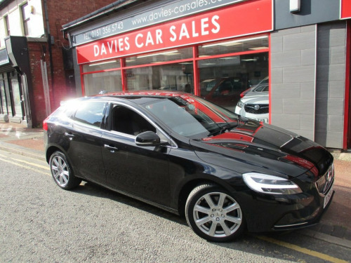 Volvo V40  1.5 T3 GPF Inscription Hatchback 5dr Petrol Auto E