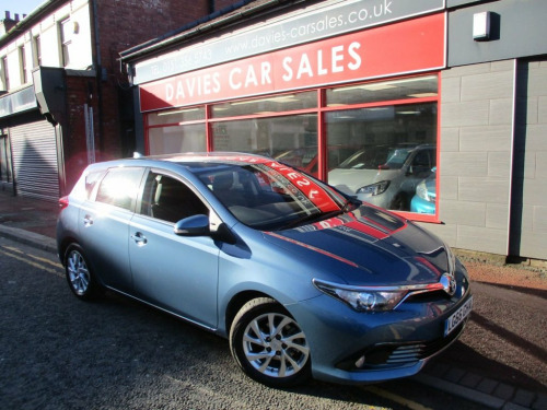 Toyota Auris  1.2 VVT-i Icon Hatchback 5dr Petrol Manual Euro 6 