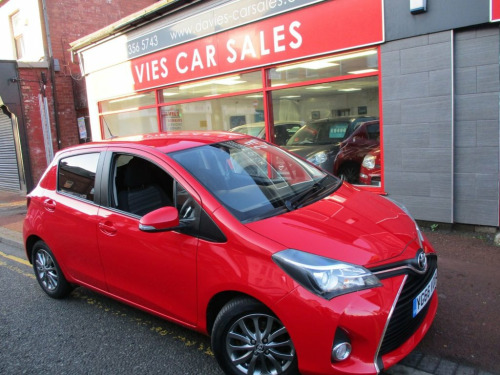 Toyota Yaris  1.33 Dual VVT-i Icon Hatchback 5dr Petrol Manual E 