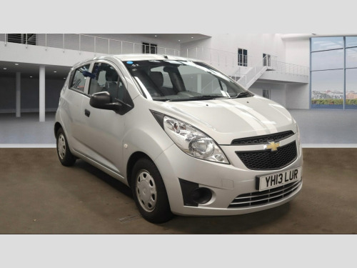 Chevrolet Spark  1.0i + 5dr