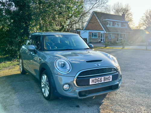 MINI Hatch  2.0 Cooper S 5dr Auto