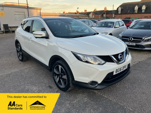 Nissan Qashqai  1.6 DIG-T N-Connecta