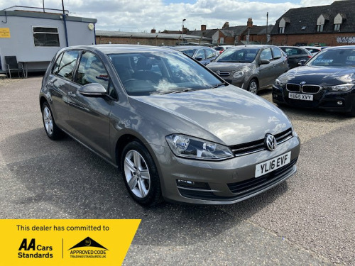 Volkswagen Golf  1.6 TDI BlueMotion Tech Match Edition Automatic