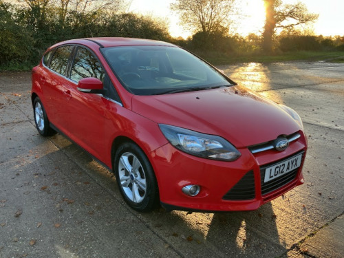 Ford Focus  1.6 Zetec 