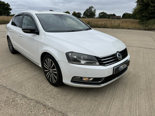 Volkswagen Passat  1.6 TDI BlueMotion Tech Sport