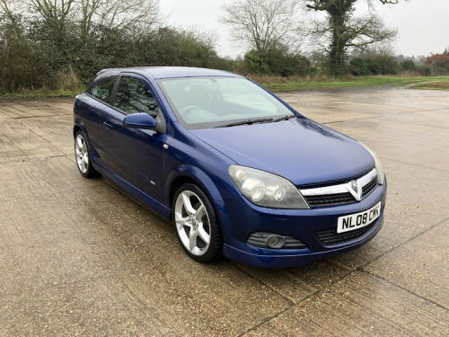 Vauxhall Astra  1.8 i 16v SRi 