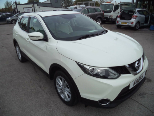 Nissan Qashqai  1.2 DIG-T Acenta 2WD Euro 5 (s/s) 5dr