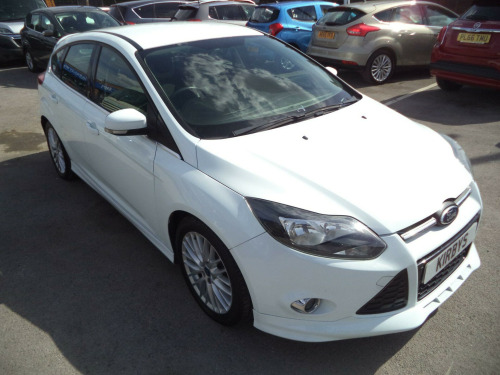 Ford Focus  1.6T EcoBoost Zetec S Euro 5 (s/s) 5dr