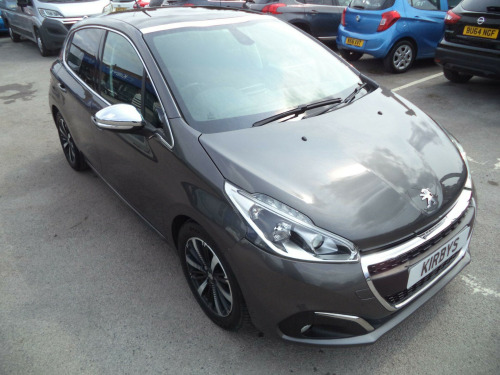 Peugeot 208  1.2 PureTech Allure Premium Euro 6 (s/s) 5dr