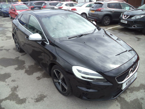 Volvo V40  2.0 D2 R-Design Euro 6 (s/s) 5dr
