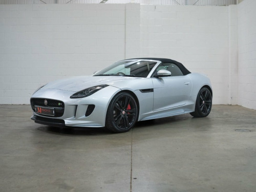 Jaguar F-TYPE  5.0 V8 R Convertible 2dr Petrol Auto AWD Euro 6 (s