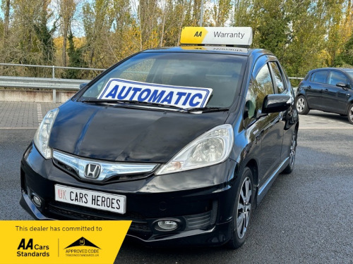 Honda Jazz  AUTO FIT I-VTEC ES 1.6 RS HYBRID / PETROL 5-DR ( JAPAN IMPORTED) AUTOMATIC