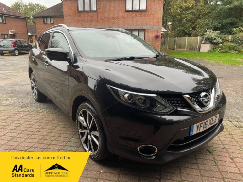 Nissan Qashqai  1.2 DIG-T Tekna SUV 5dr Petrol XTRON 2WD Euro 6 (s/s) (115 ps)