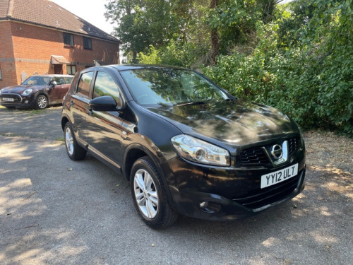 Nissan Qashqai  1.6 Acenta SUV 5dr Petrol CVT 2WD Euro 5 (117 ps)