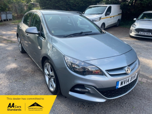 Vauxhall Astra  1.4T 16v Limited Edition Hatchback 5dr Petrol Manual Euro 5 (140 ps)