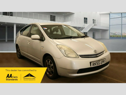 Toyota Prius  1.5 T3 Hatchback 5dr Petrol Hybrid CVT (104 g/km, 76 bhp)