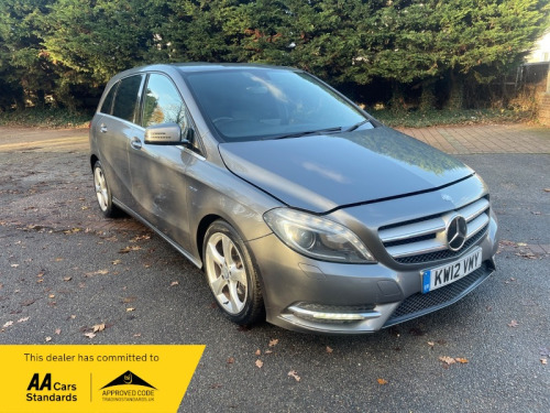 Mercedes-Benz B-Class B180 1.6 B180 BlueEfficiency Sport MPV 5dr Petrol 7G-DCT Euro 5 (s/s) (122 ps) 