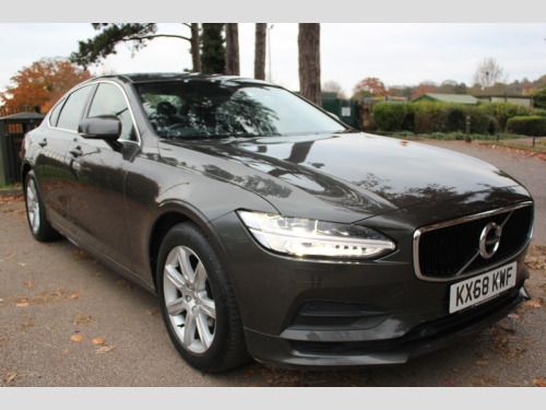 Volvo S90  D4 MOMENTUM