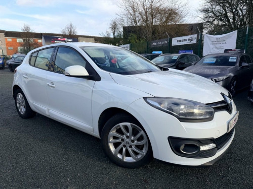 Renault Megane  1.5 dCi Dynamique Nav Hatchback 5dr Diesel Manual 