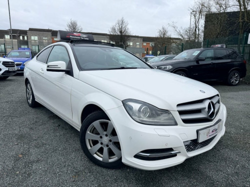 Mercedes-Benz C-Class C220 2.1 C220 CDI BlueEfficiency Executive SE Coupe 2dr 
