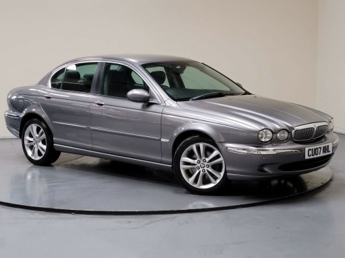 Jaguar X-TYPE  2.5 V6 SE (AWD) 4dr